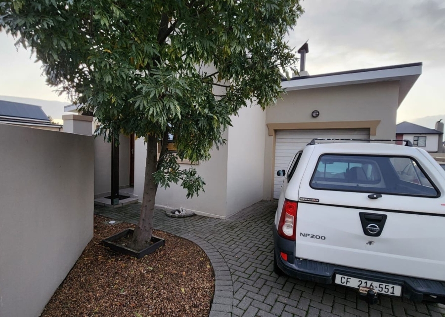 2 Bedroom Property for Sale in Buh Rein Estate Western Cape